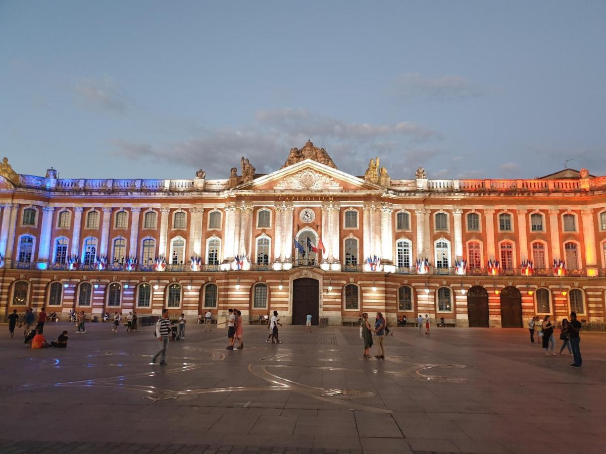 Hotel Wilson Square Toulouse Exterior photo